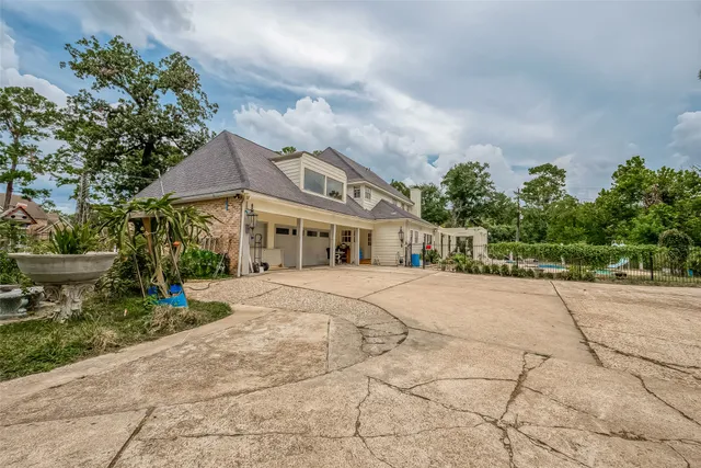 $400,000 | 1407 Ella Circle, Houston, TX 77090