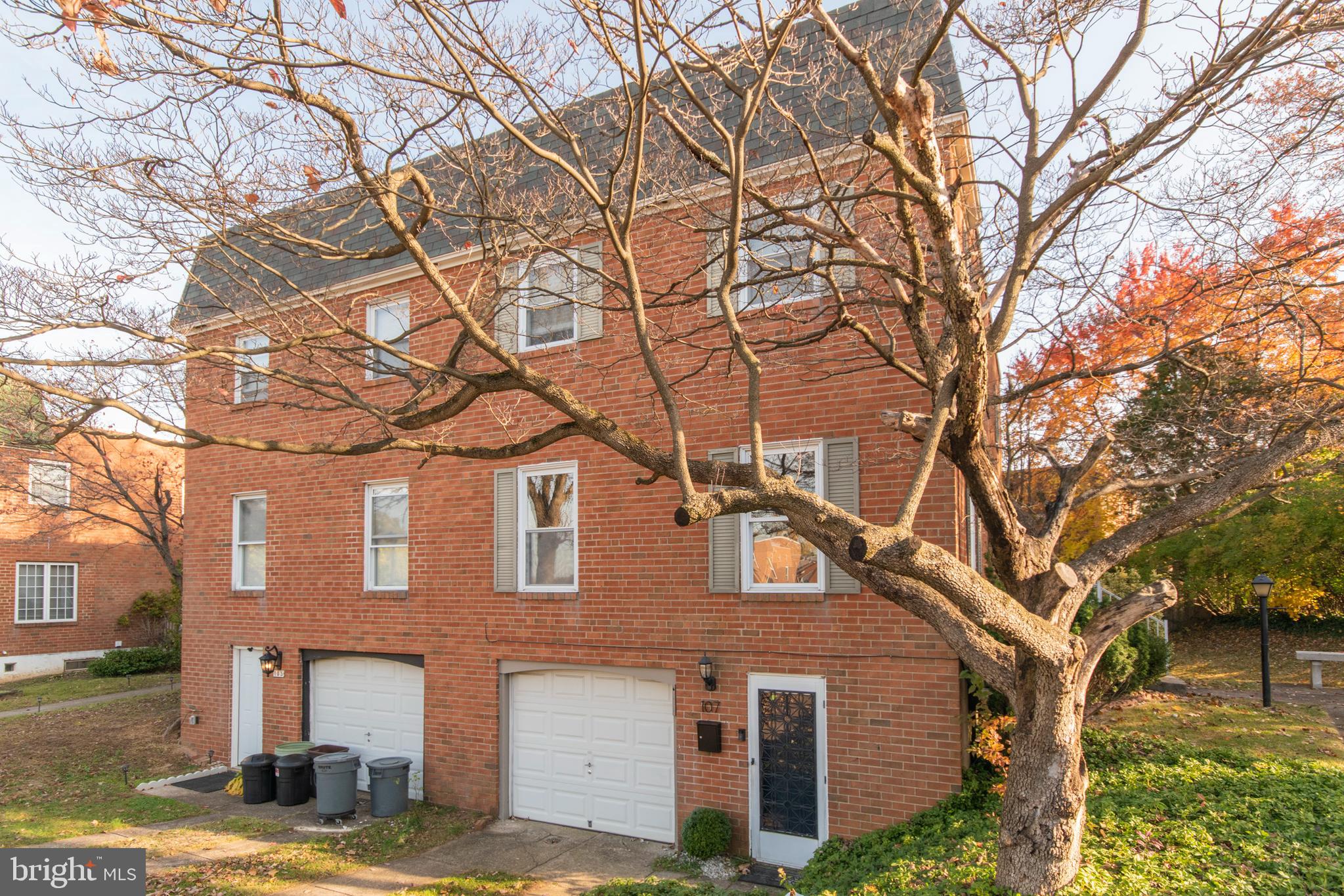 107 Rennard Terrace Philadelphia, PA 19116 - Photo 1 of 35 Gallery Image 1