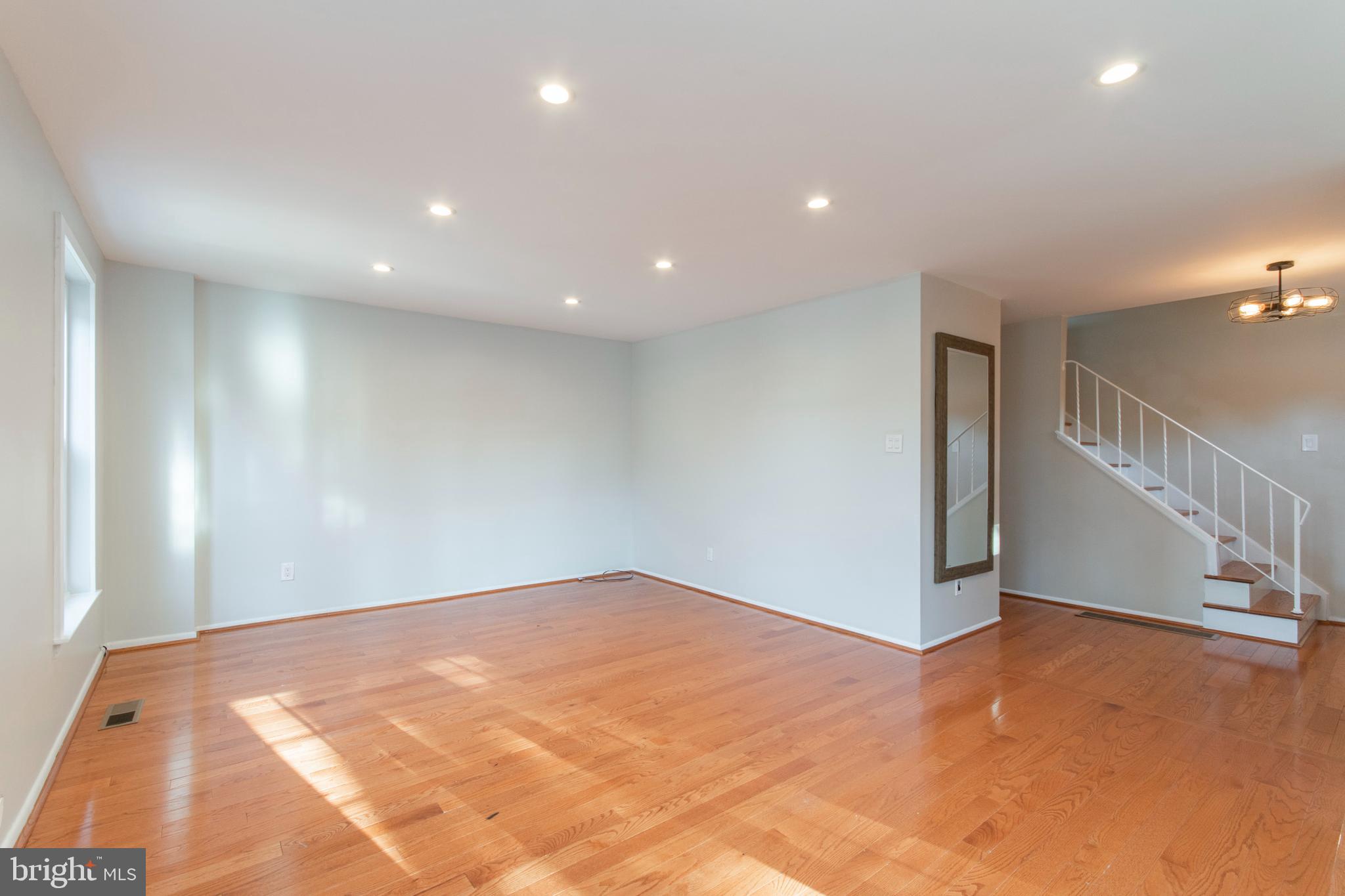 107 Rennard Terrace Philadelphia, PA 19116 - Photo 19 of 35 Gallery Image 19