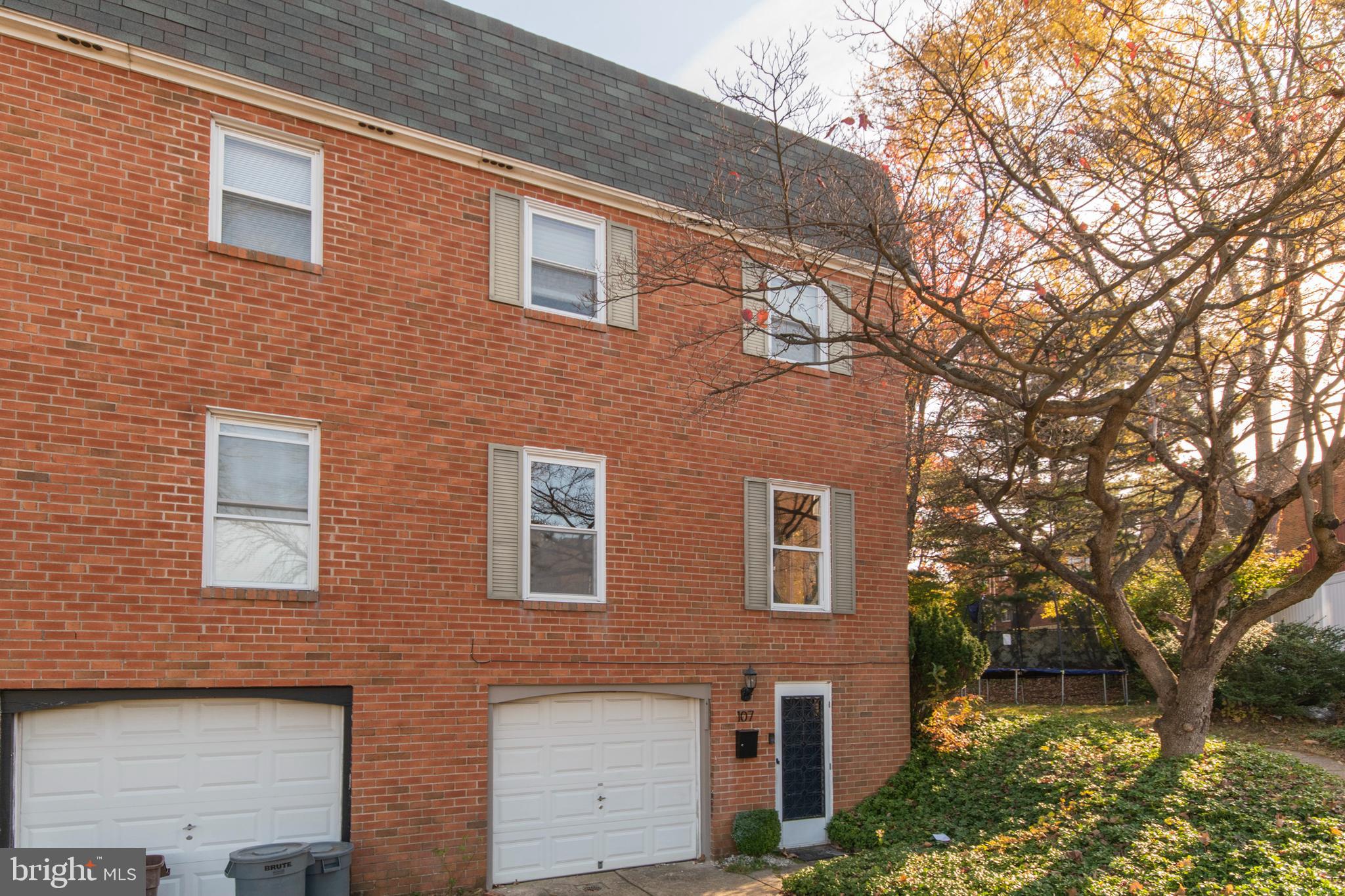 107 Rennard Terrace Philadelphia, PA 19116 - Photo 3 of 35 Gallery Image 3