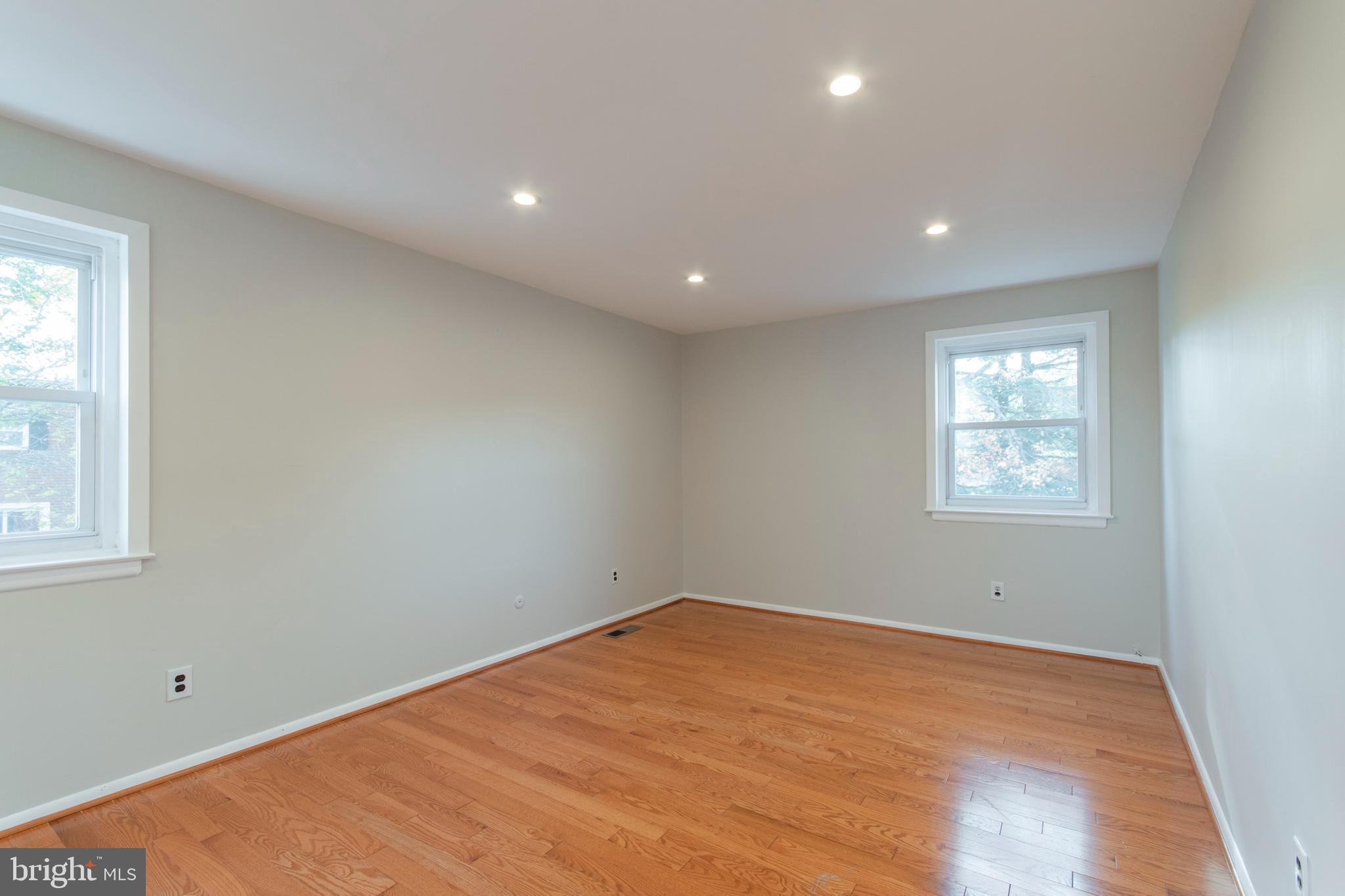 107 Rennard Terrace Philadelphia, PA 19116 - Photo 5 of 35 Gallery Image 5