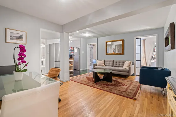 $329,000 | 139-15 83rd Avenue, Unit 330 | Briarwood