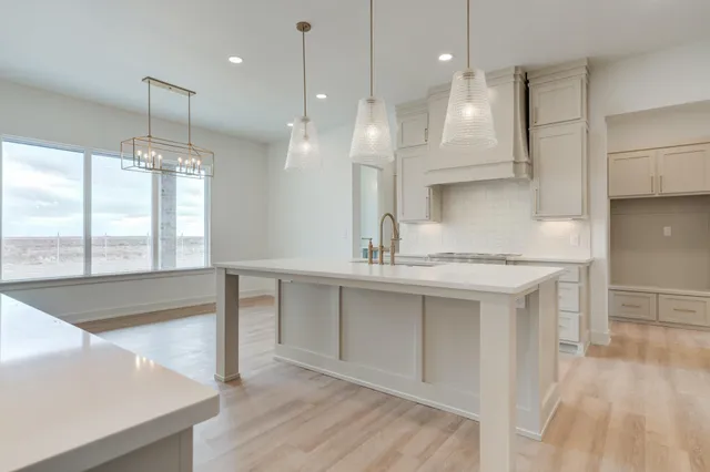 $725,000 | 3537 Quail Hollow Road, Ropesville, TX 79358