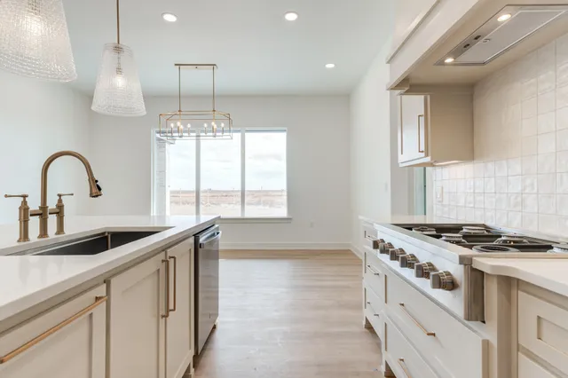 $725,000 | 3537 Quail Hollow Road, Ropesville, TX 79358