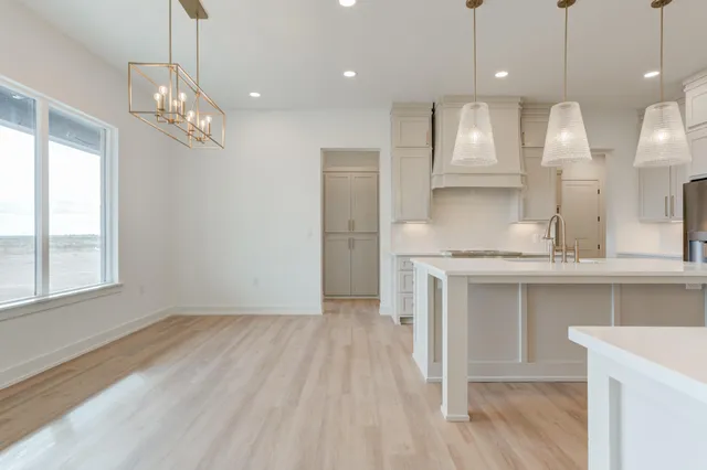 $725,000 | 3537 Quail Hollow Road, Ropesville, TX 79358