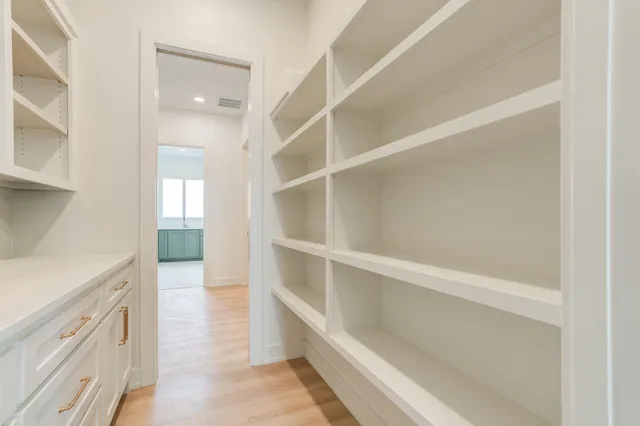 $725,000 | 3537 Quail Hollow Road, Ropesville, TX 79358