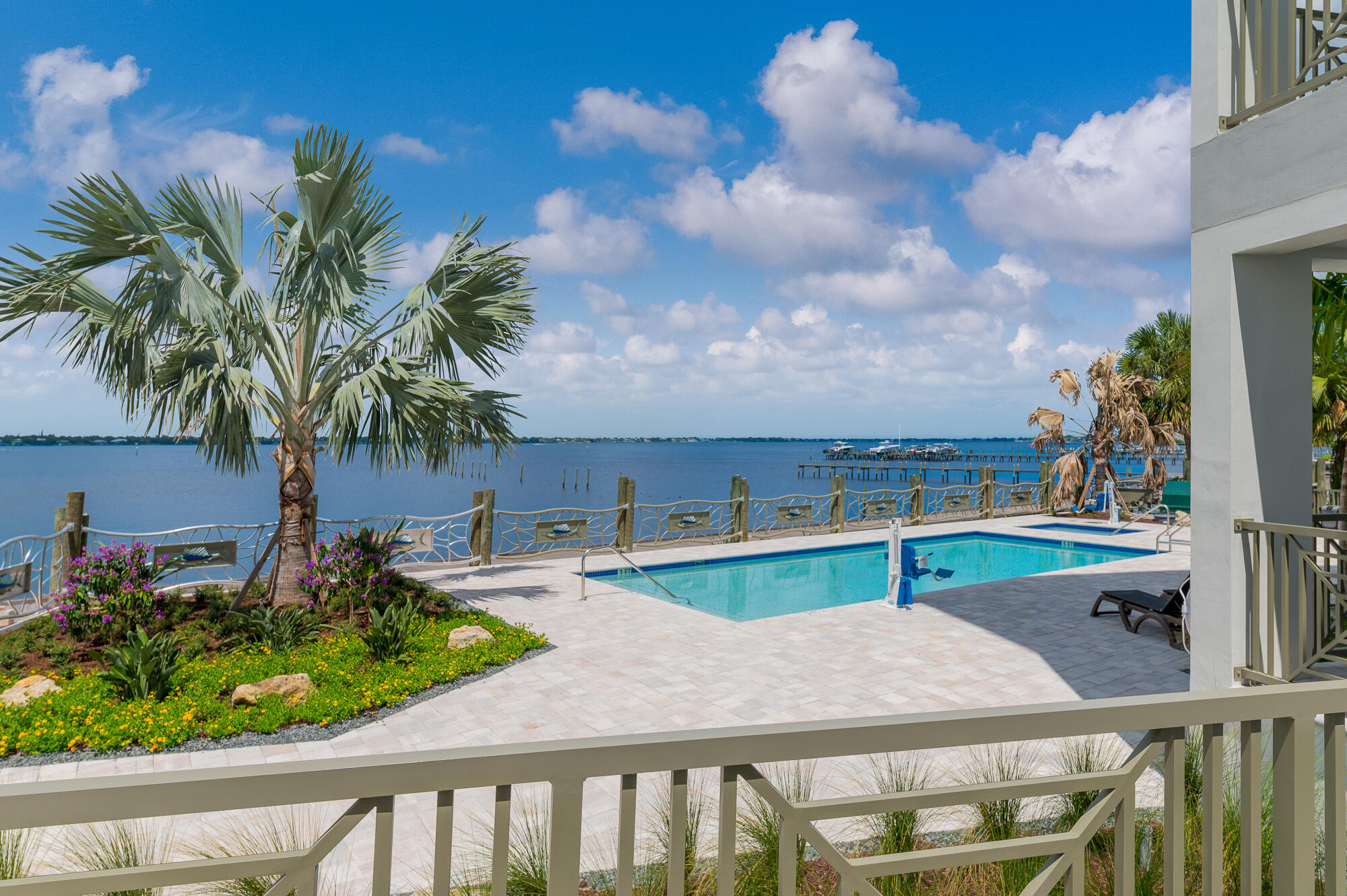 41 Southwest Seminole Street, Unit 211 Stuart, FL 34994 - Photo 8 of 12 Sailfish Cove Drone & Exterior-12