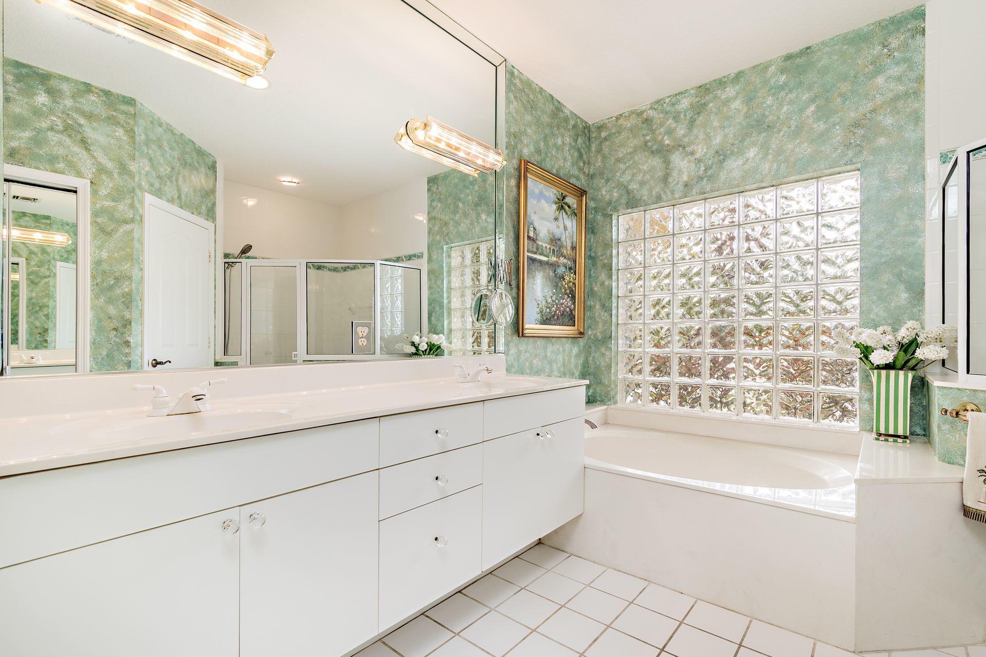 32 Coconut Lane Tequesta, FL 33469 - Photo 15 of 33 15