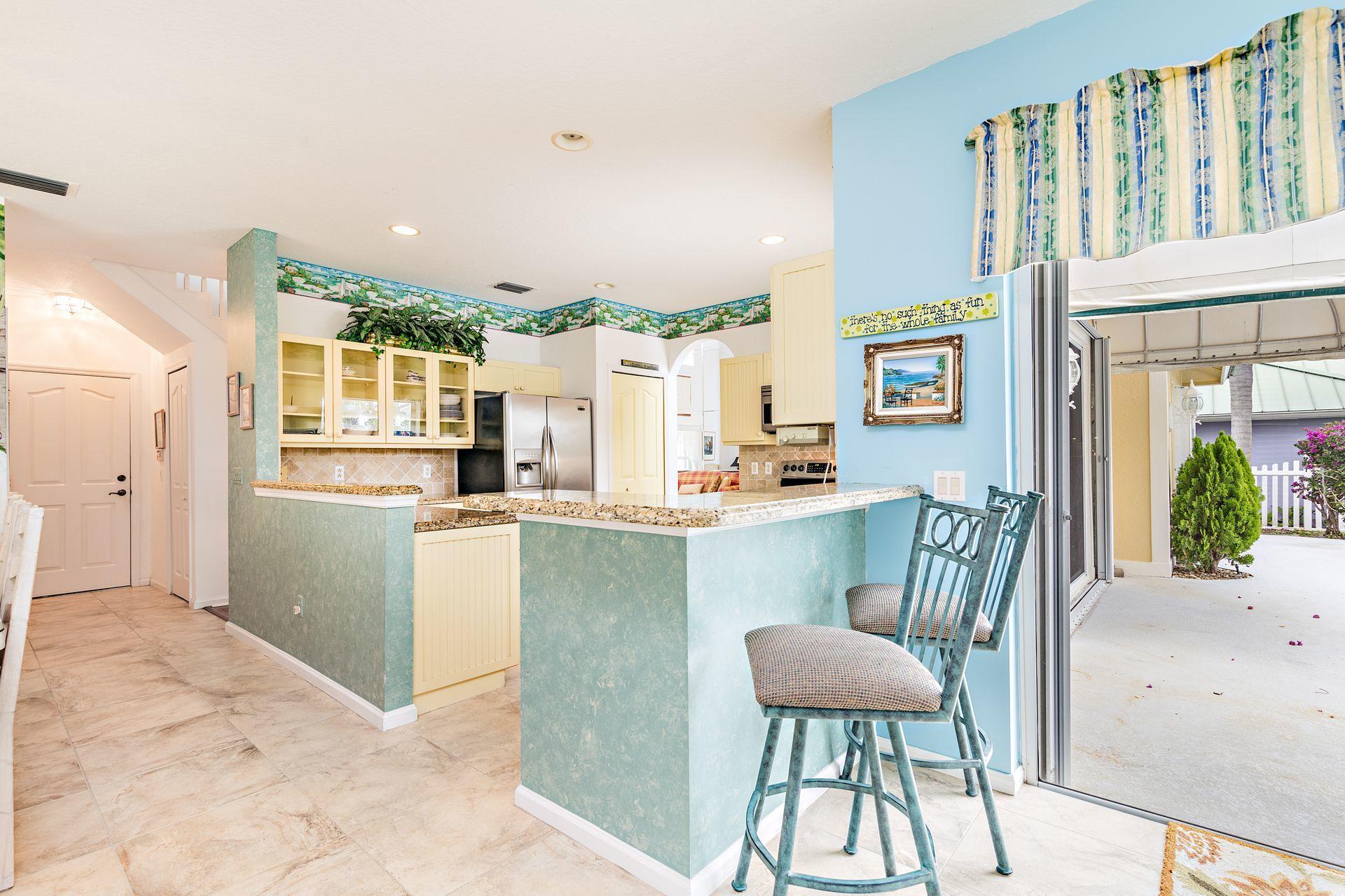 32 Coconut Lane Tequesta, FL 33469 - Photo 10 of 33 10