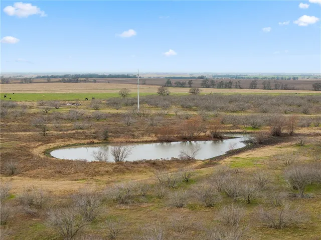 $1,358,275 | 2061 Fm 1445, Cameron, TX 76520