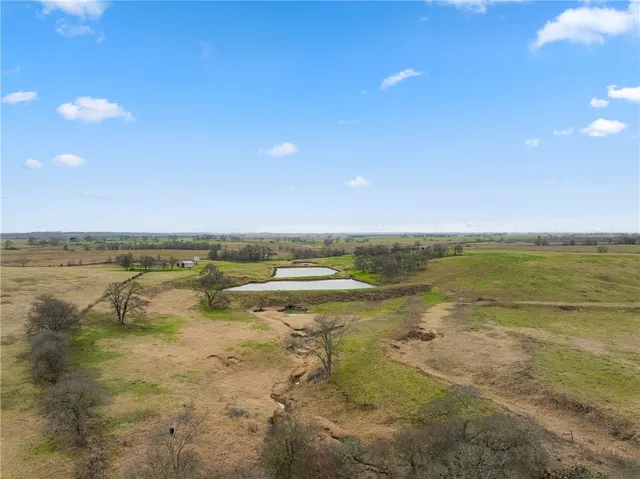 $1,358,275 | 2061 Fm 1445, Cameron, TX 76520