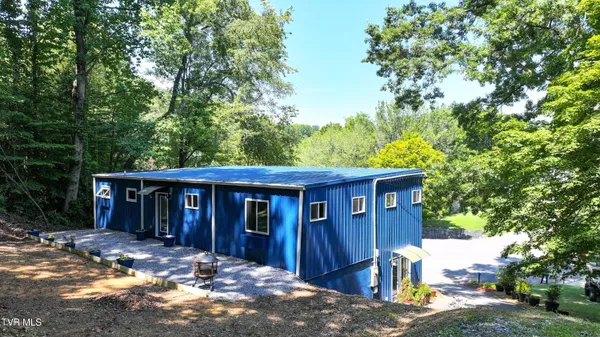 $375,000 | 3 Overlook Court, Johnson City, TN 37604