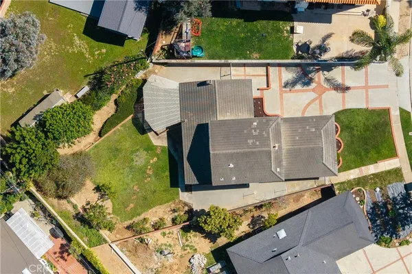 $1,985,000 | 1135 Catalina Avenue, Seal Beach, CA 90740