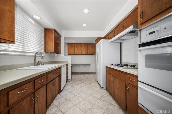 $1,985,000 | 1135 Catalina Avenue, Seal Beach, CA 90740