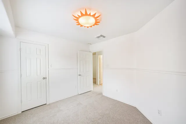 $2,000 | 11823 Keystone Spring Way, Houston, TX 77089