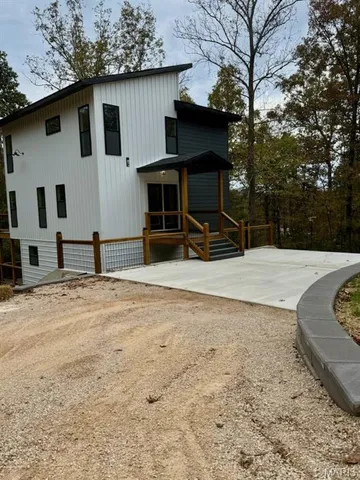 $399,000 | 259 Lakeview Drive, Van Buren, MO 63965