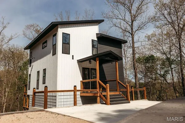 $398,000 | 259 Lakeview Drive, Van Buren, MO 63965
