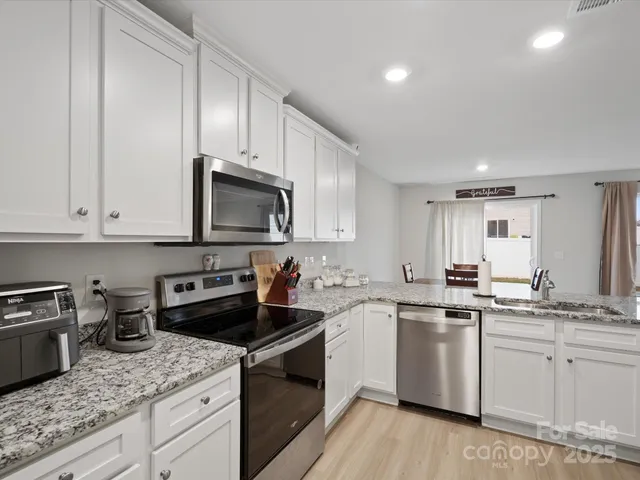 $300,000 | 709 Daniel Lane, Richburg, SC 29729