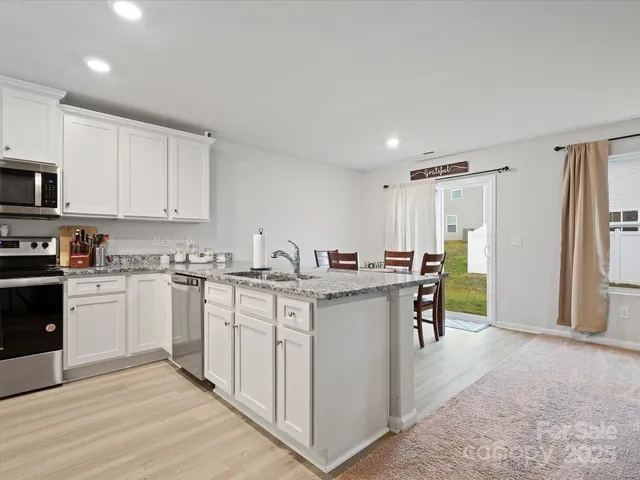 $300,000 | 709 Daniel Lane, Richburg, SC 29729