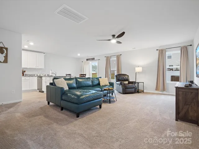 $300,000 | 709 Daniel Lane, Richburg, SC 29729