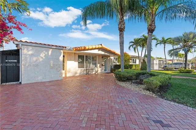 $895,000 | 9461 Southwest 31st Terrace, Miami, FL 33165