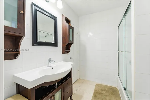 $895,000 | 9461 Southwest 31st Terrace, Miami, FL 33165