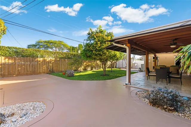 $895,000 | 9461 Southwest 31st Terrace, Miami, FL 33165