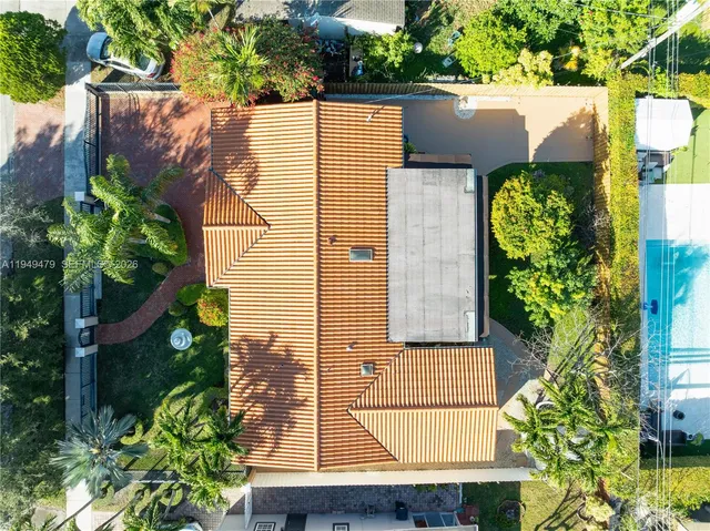 $895,000 | 9461 Southwest 31st Terrace, Miami, FL 33165