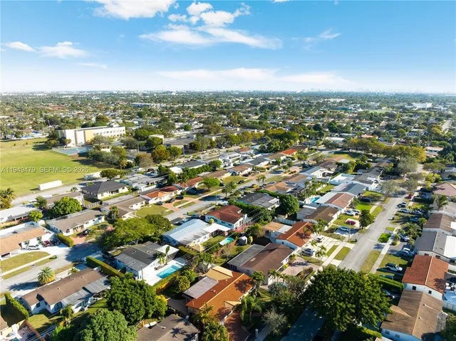 $895,000 | 9461 Southwest 31st Terrace, Miami, FL 33165