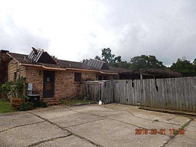 31353 Shambo Road Daphne, AL 36527 - Photo 3 of 18 Rear