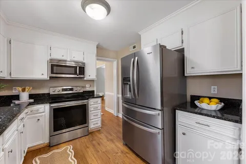 $637,000 | 4025 Old Stone Road, Charlotte, NC 28226