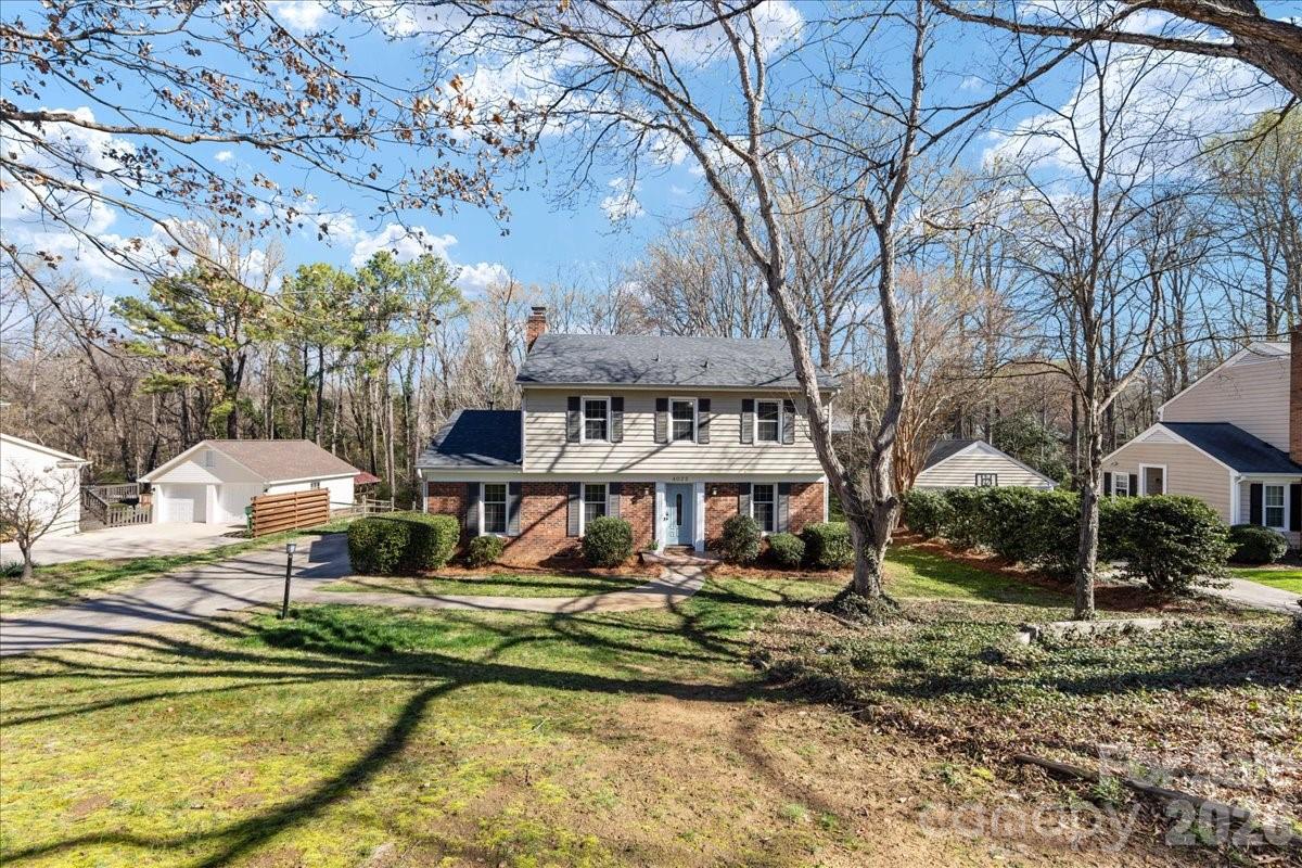 4025 Old Stone Road Charlotte, NC 28226 - Photo 2 of 43