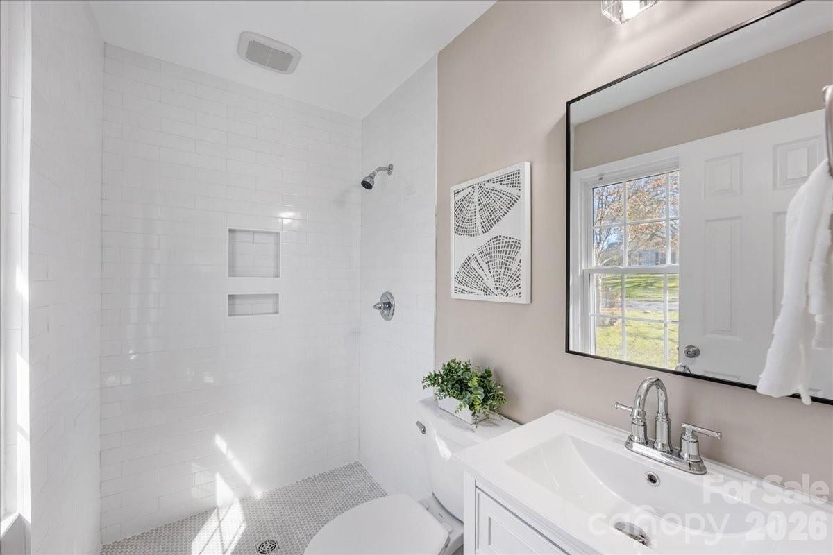 4025 Old Stone Road Charlotte, NC 28226 - Photo 31 of 43