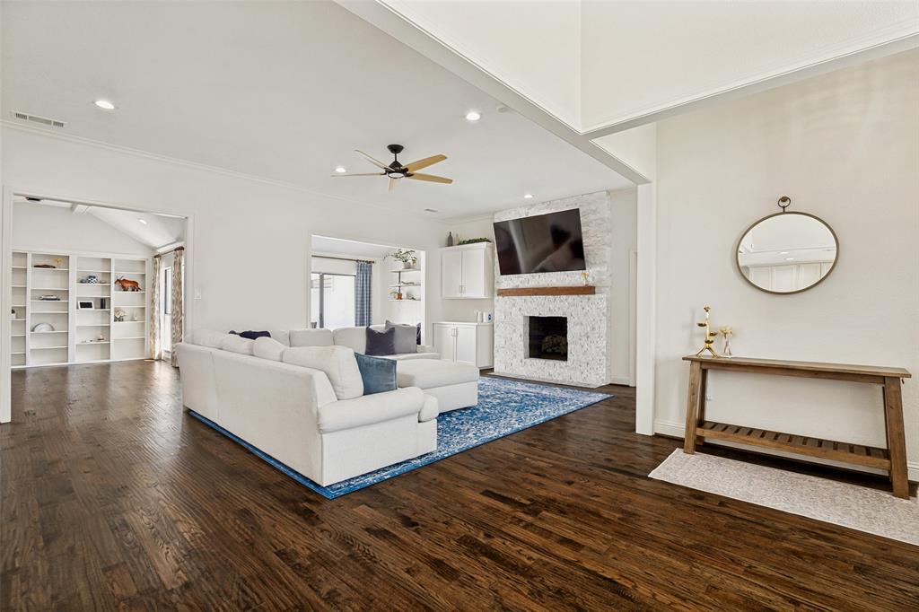 6419 Embers Road Dallas, TX 75248 - Photo 7 of 31