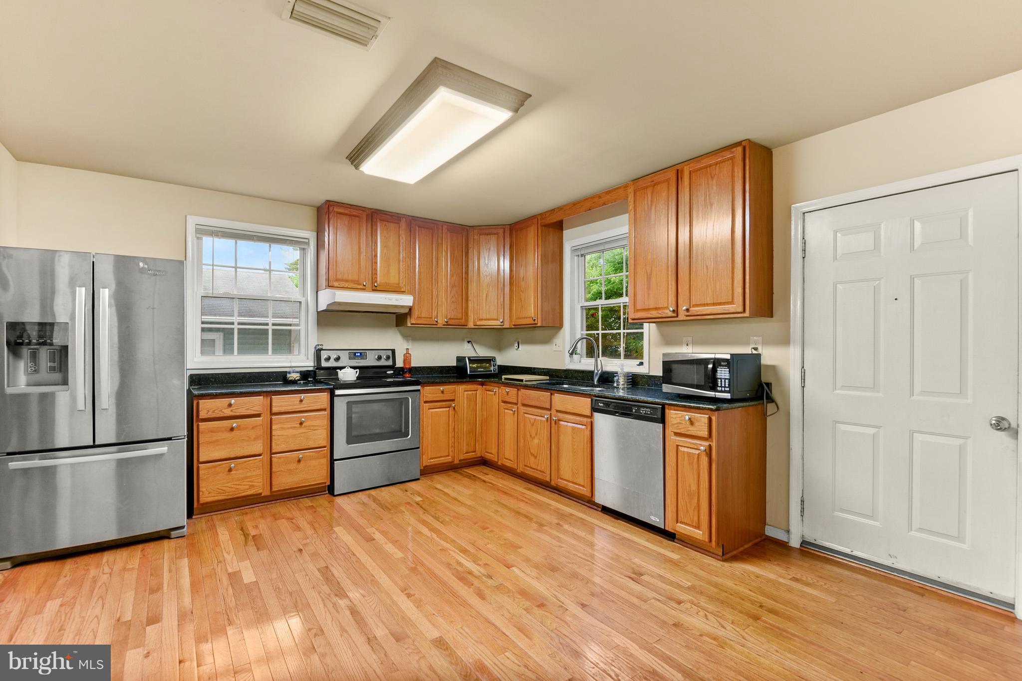 305 Adam Road Frederick, MD 21701 - Photo 13 of 29 Kitchen
