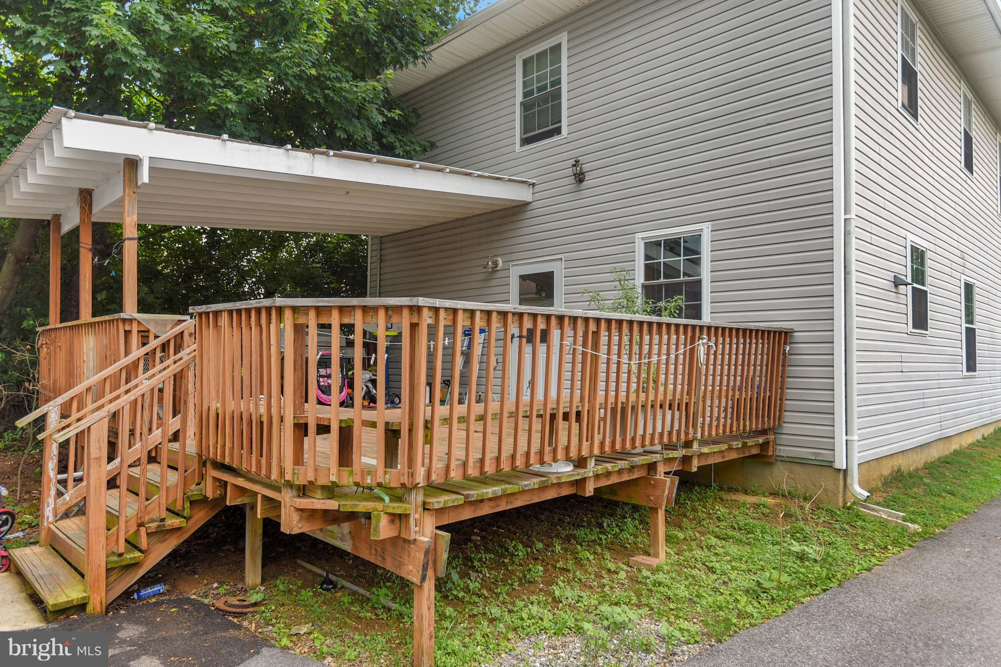 305 Adam Road Frederick, MD 21701 - Photo 27 of 29 Exterior (Rear)