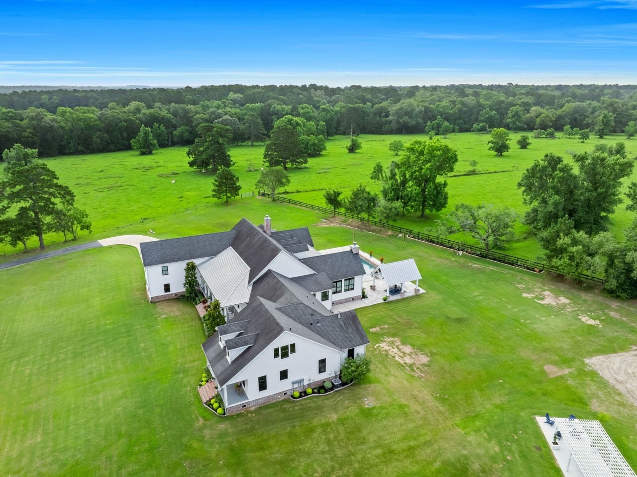 18875 Rabon Chapel Road Montgomery, TX 77316 - Photo 3 of 45