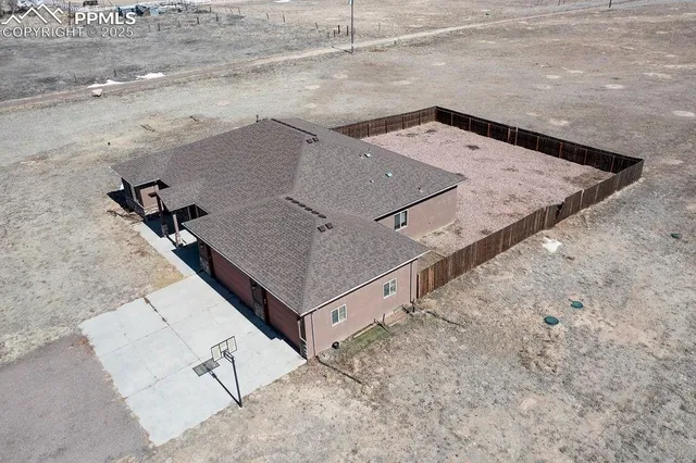 a view of an ocean view