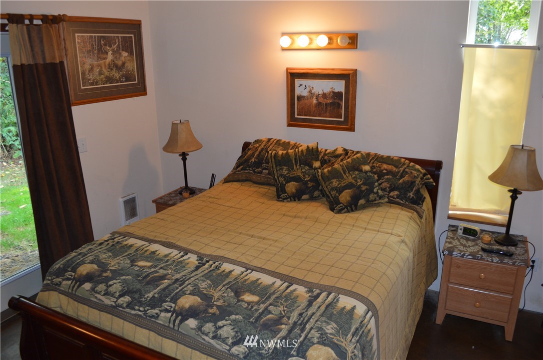 280 Airport Road Raymond, WA 98577 - Photo 13 of 25 Gallery Image 13
