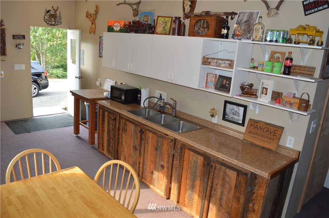 280 Airport Road Raymond, WA 98577 - Photo 21 of 25 Gallery Image 21