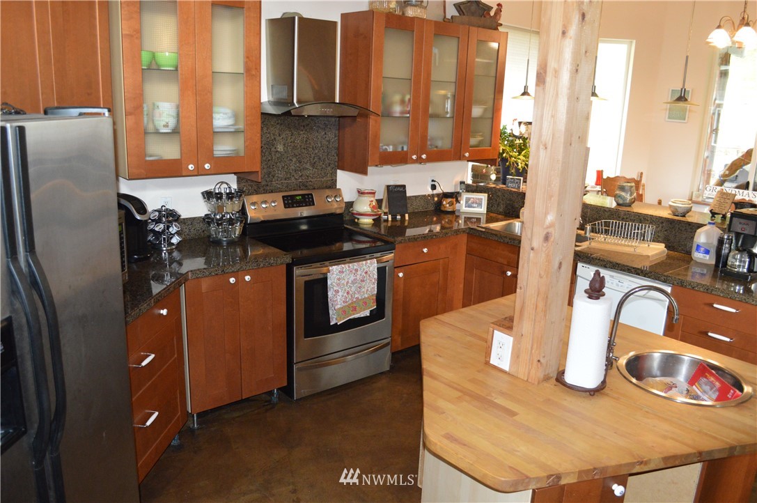 280 Airport Road Raymond, WA 98577 - Photo 8 of 25 Gallery Image 8