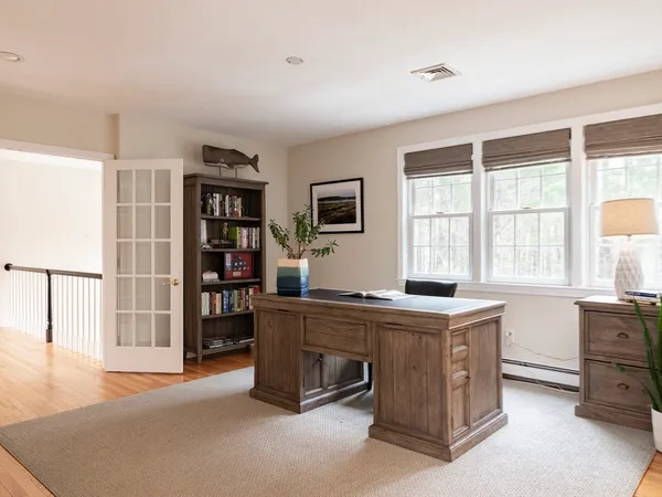 $2,300,000 | 131 South Station Street, Duxbury, MA 02332