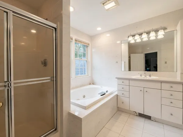 $2,300,000 | 131 South Station Street, Duxbury, MA 02332