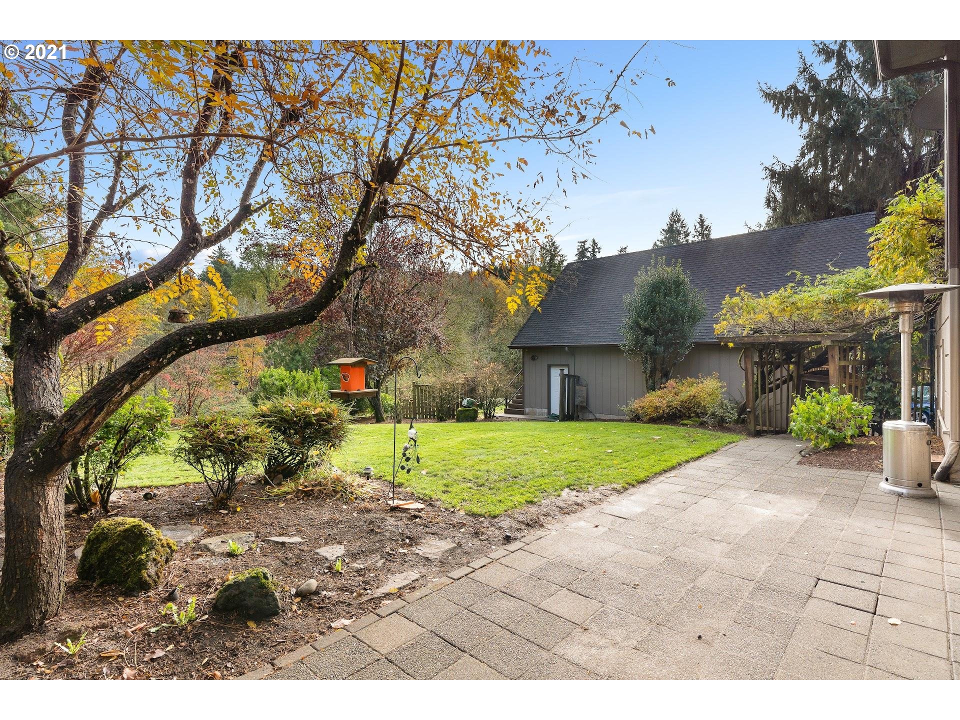 6950 Southeast Deardorff Road Portland, OR 97236 - Photo 21 of 31