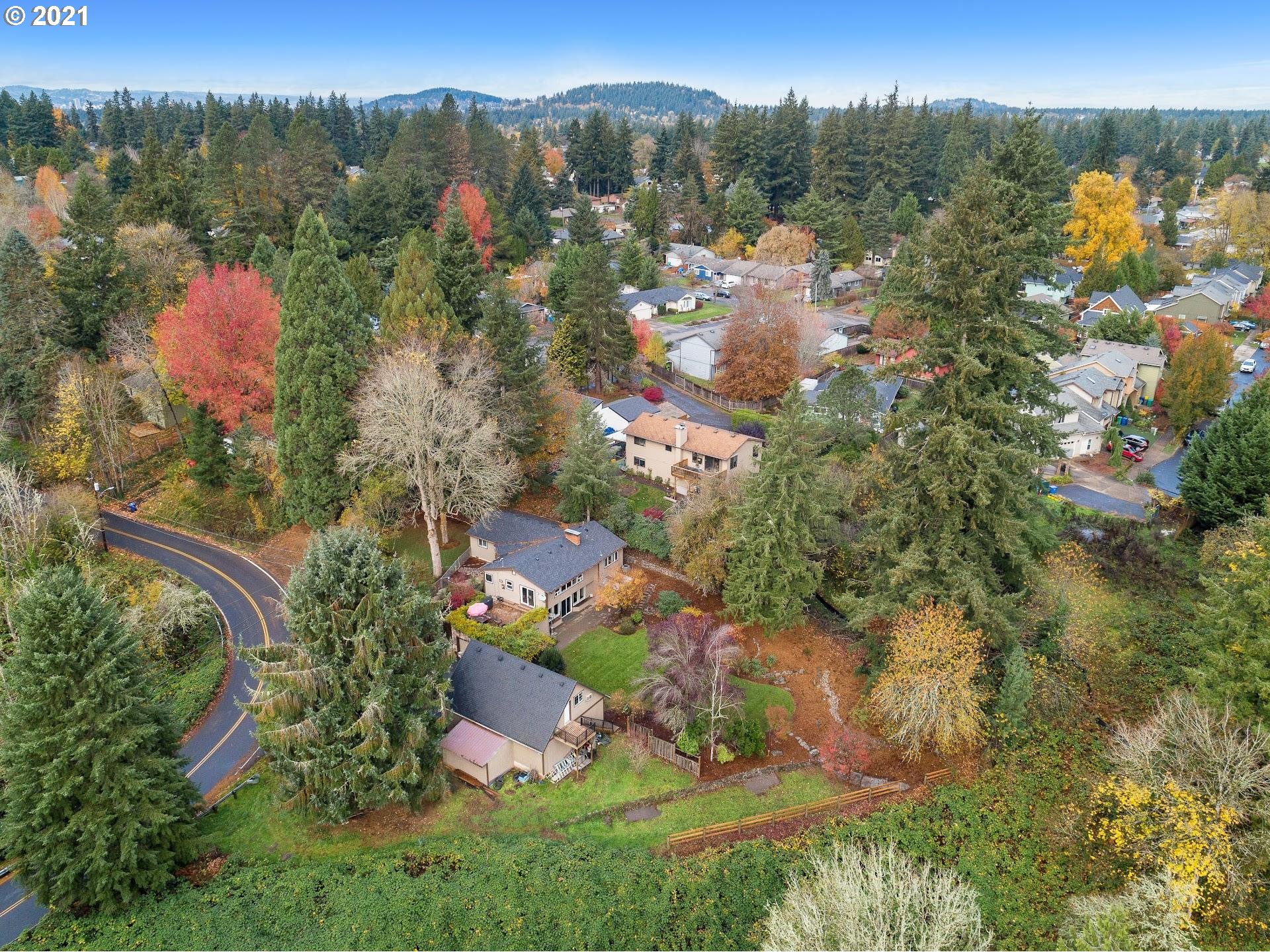 6950 Southeast Deardorff Road Portland, OR 97236 - Photo 23 of 31