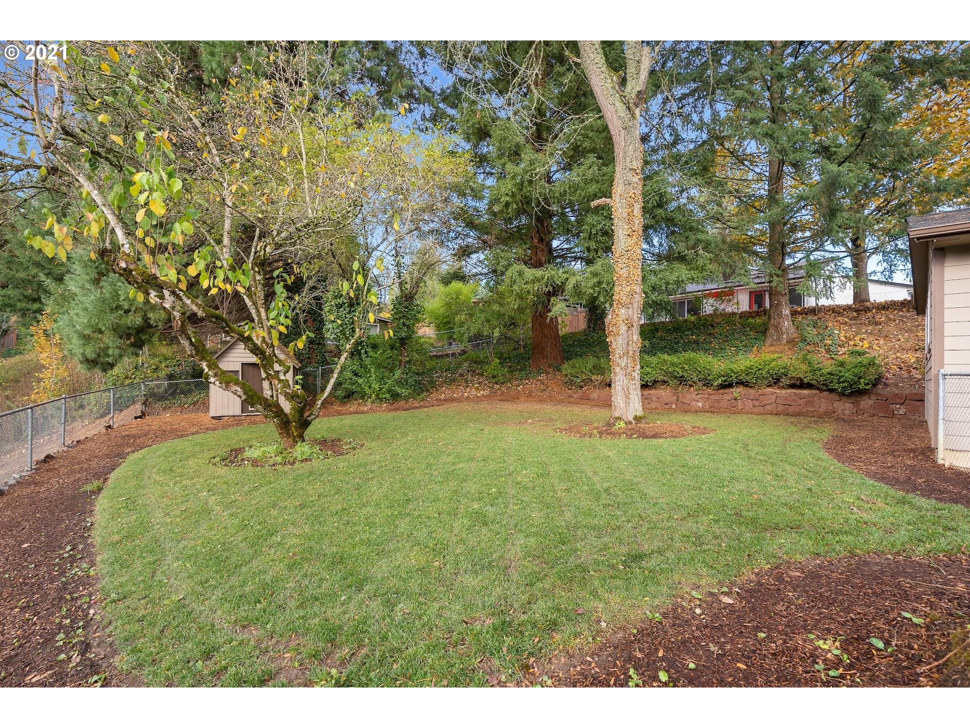 6950 Southeast Deardorff Road Portland, OR 97236 - Photo 31 of 31
