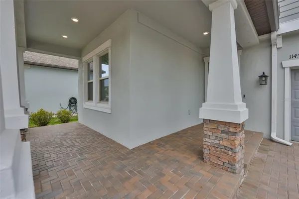 a view of entryway and hall