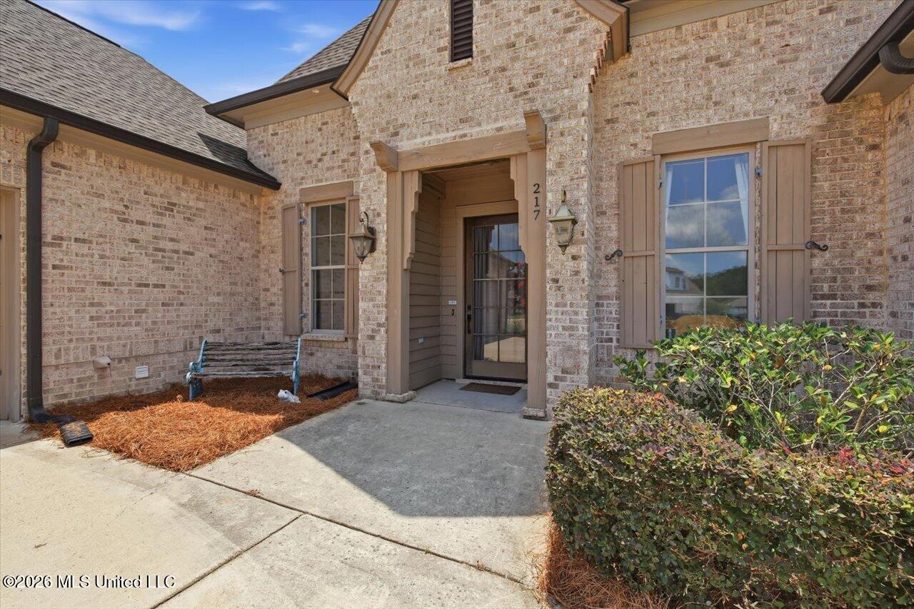 217 Harris Circle Madison, MS 39110 - Photo 4 of 47 04-217 Harris Cir _ Hometoursms.com