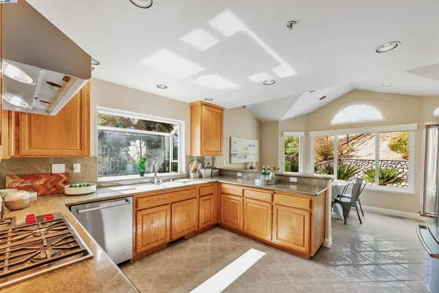 $1,599,000 | 1169 Sunrise Ridge Drive, Lafayette, CA 94549