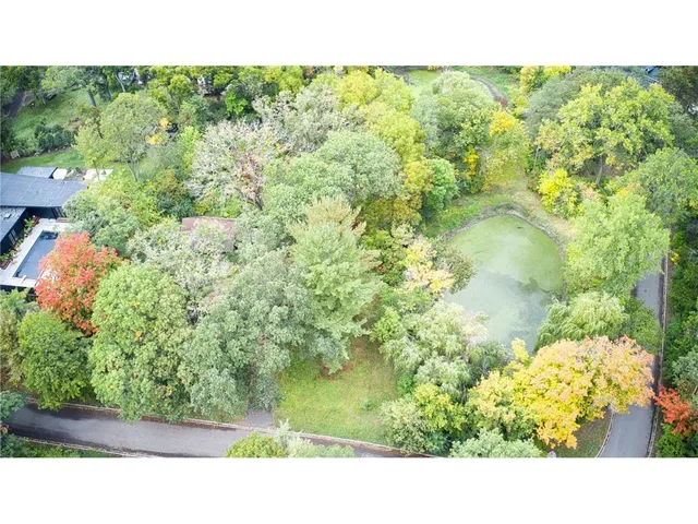 $375,000 | 11300 Park Ridge Drive West, Minnetonka, MN 55305